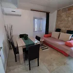 Koza 100m From The Διαμέρισμα *
