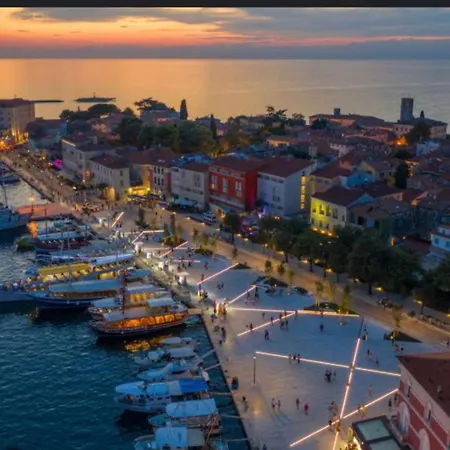 Apartment Koza 100m From The Poreč