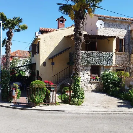 Apartment Koza 100m From The