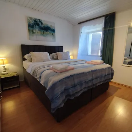 Apartment Koza 100m From The Poreč