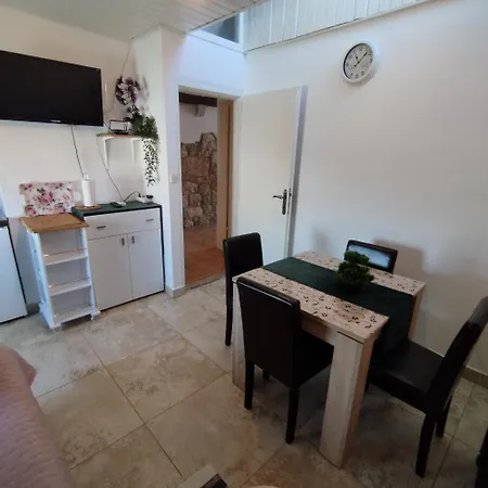 Koza 100m From The * 포레치