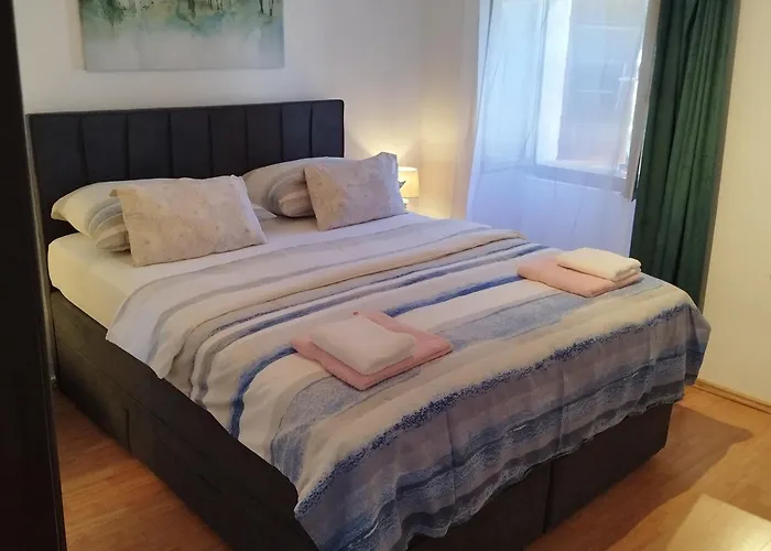 Koza 100m From The * Πόρετς